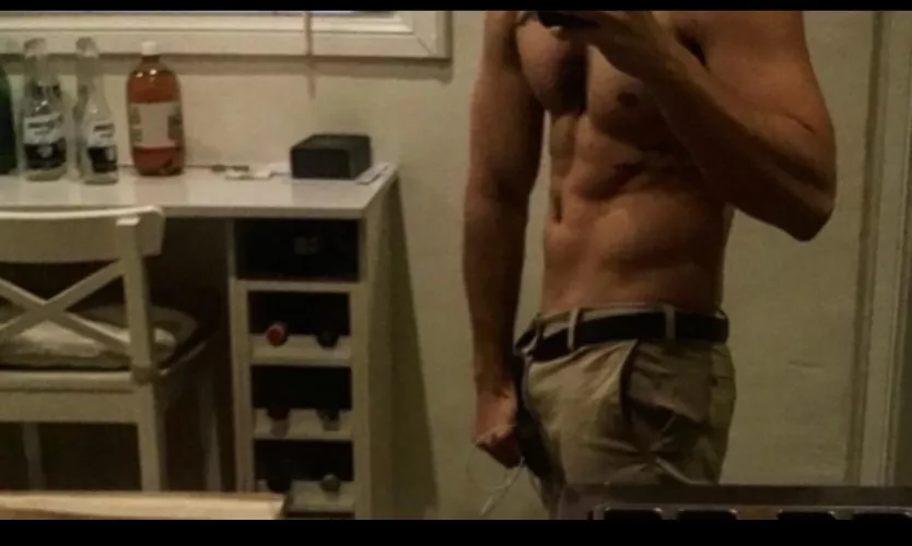 Who wants to help me pull my pants down further