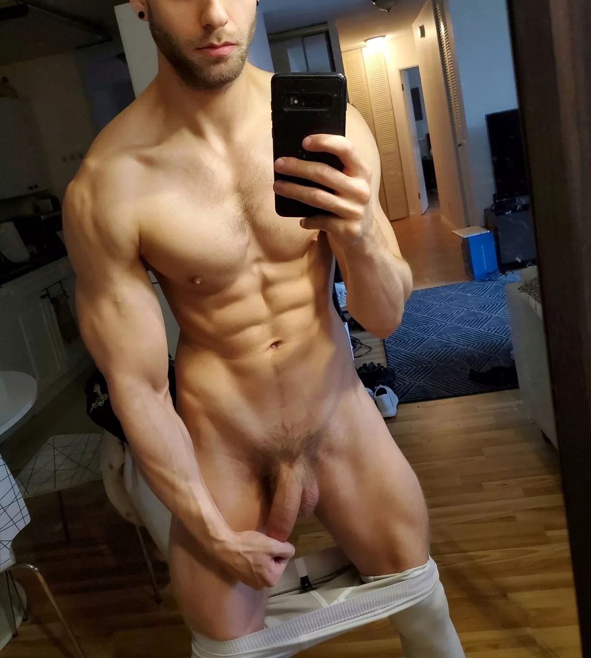 Who wants to help me take out my stress from the ICU? Who wants to help me take out my stress from the ICU?