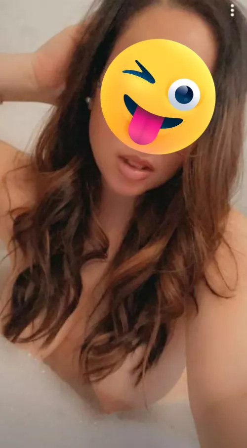 Who wants to join me in the tub? ππ