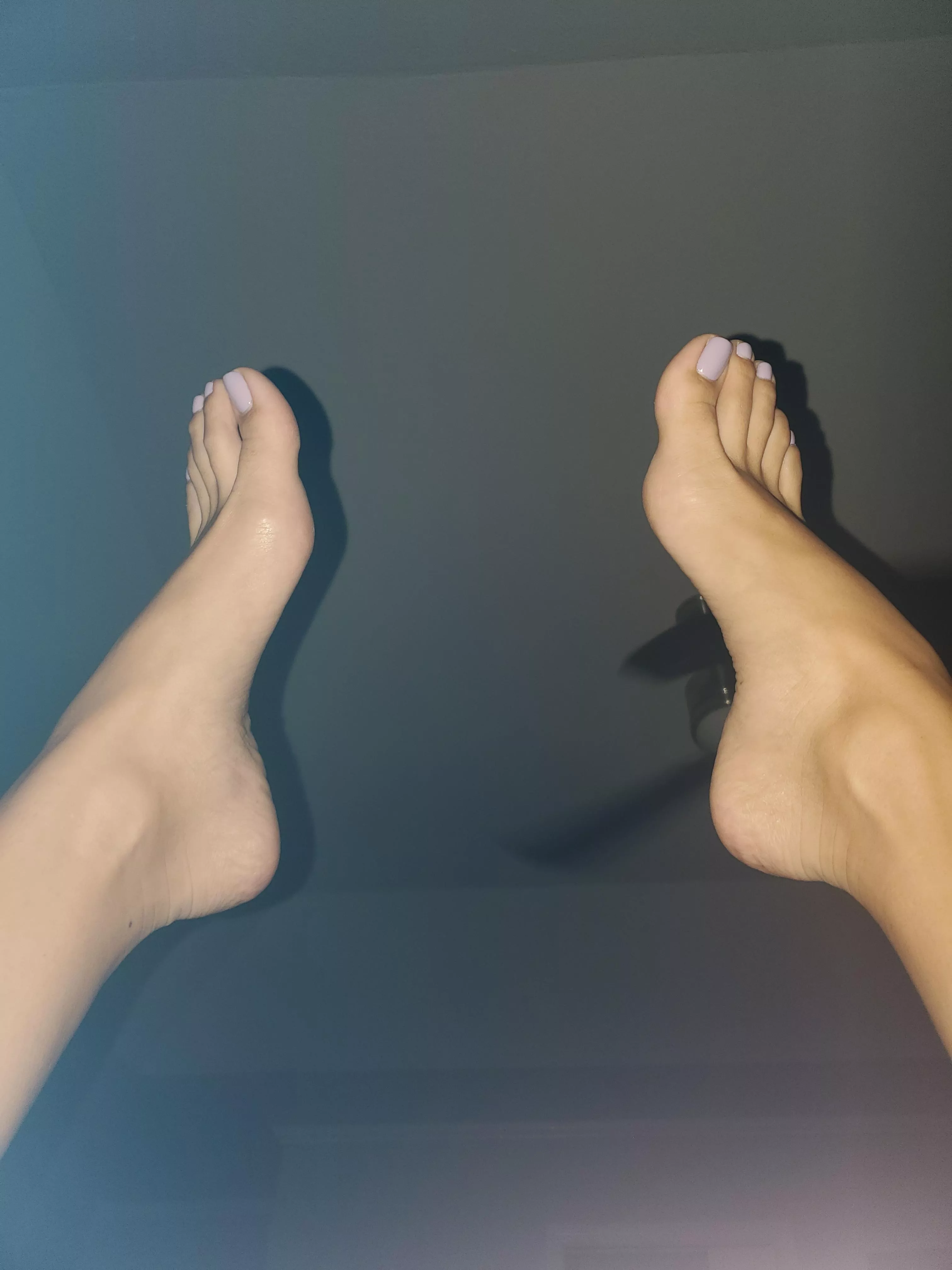 Who wants to make toes curl? Who wants to make toes curl?