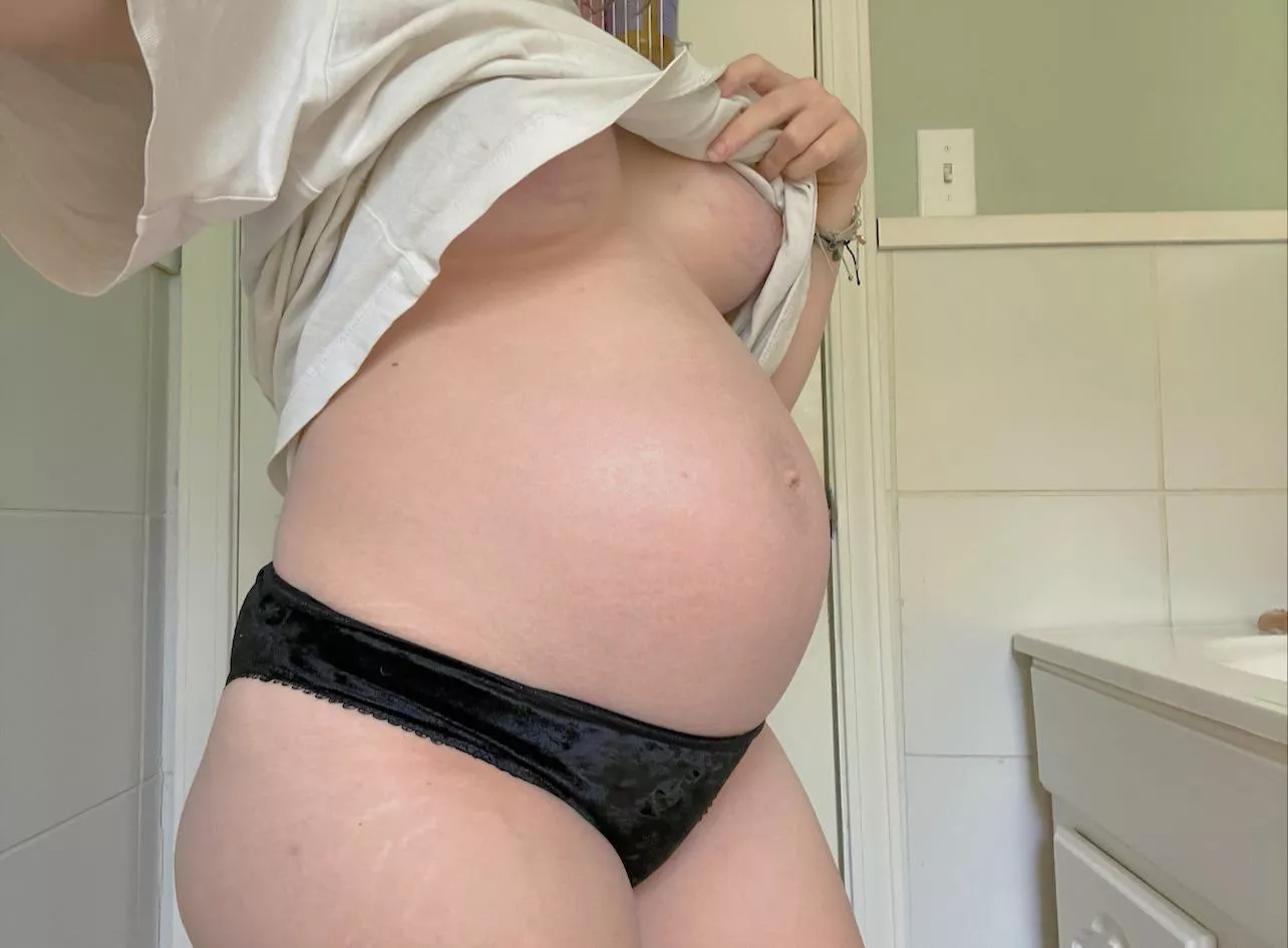 Who wants to milk my spooky tits π₯Ίπ¦π€ Who wants to milk my spooky tits π₯Ίπ¦π€