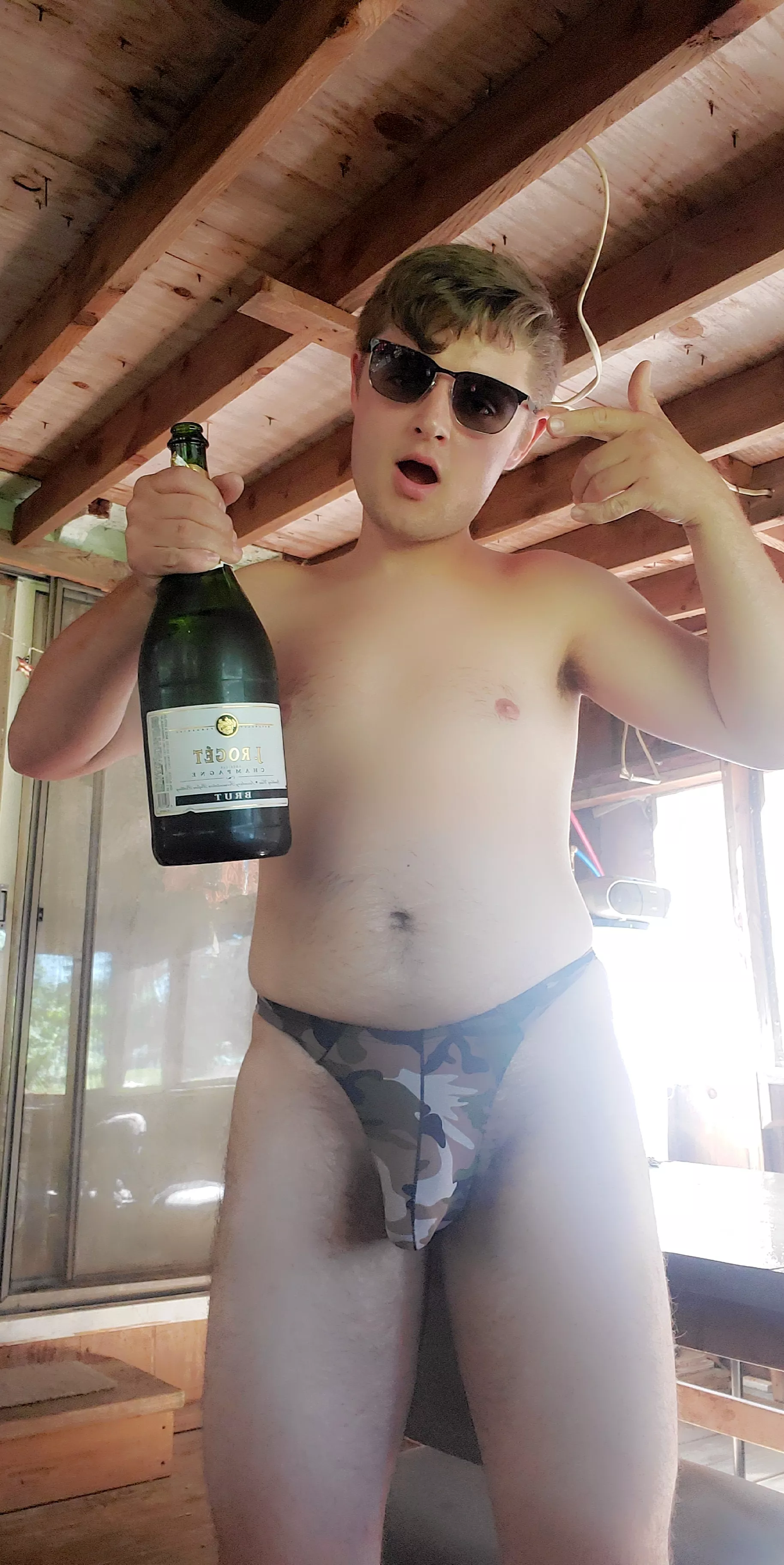 Who wants to party? 🥳