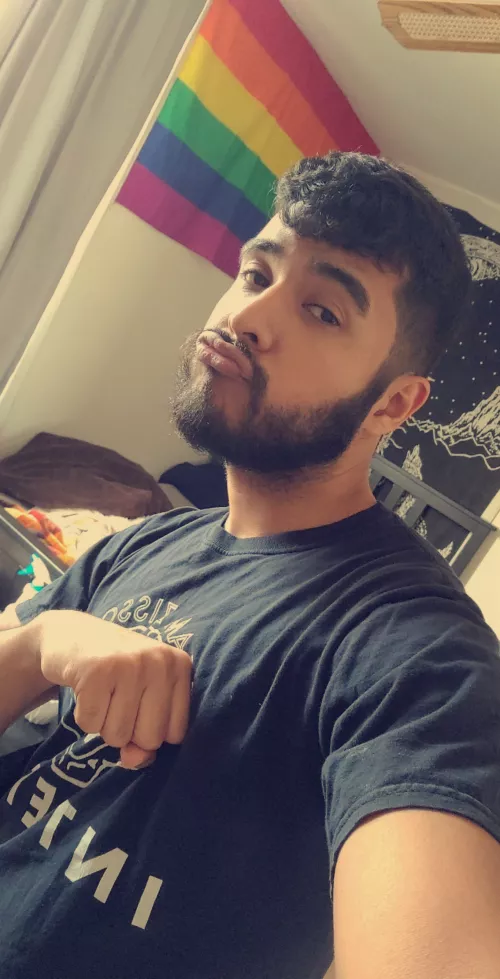 Who wants to play some league (urf) NA πΊπΈ?