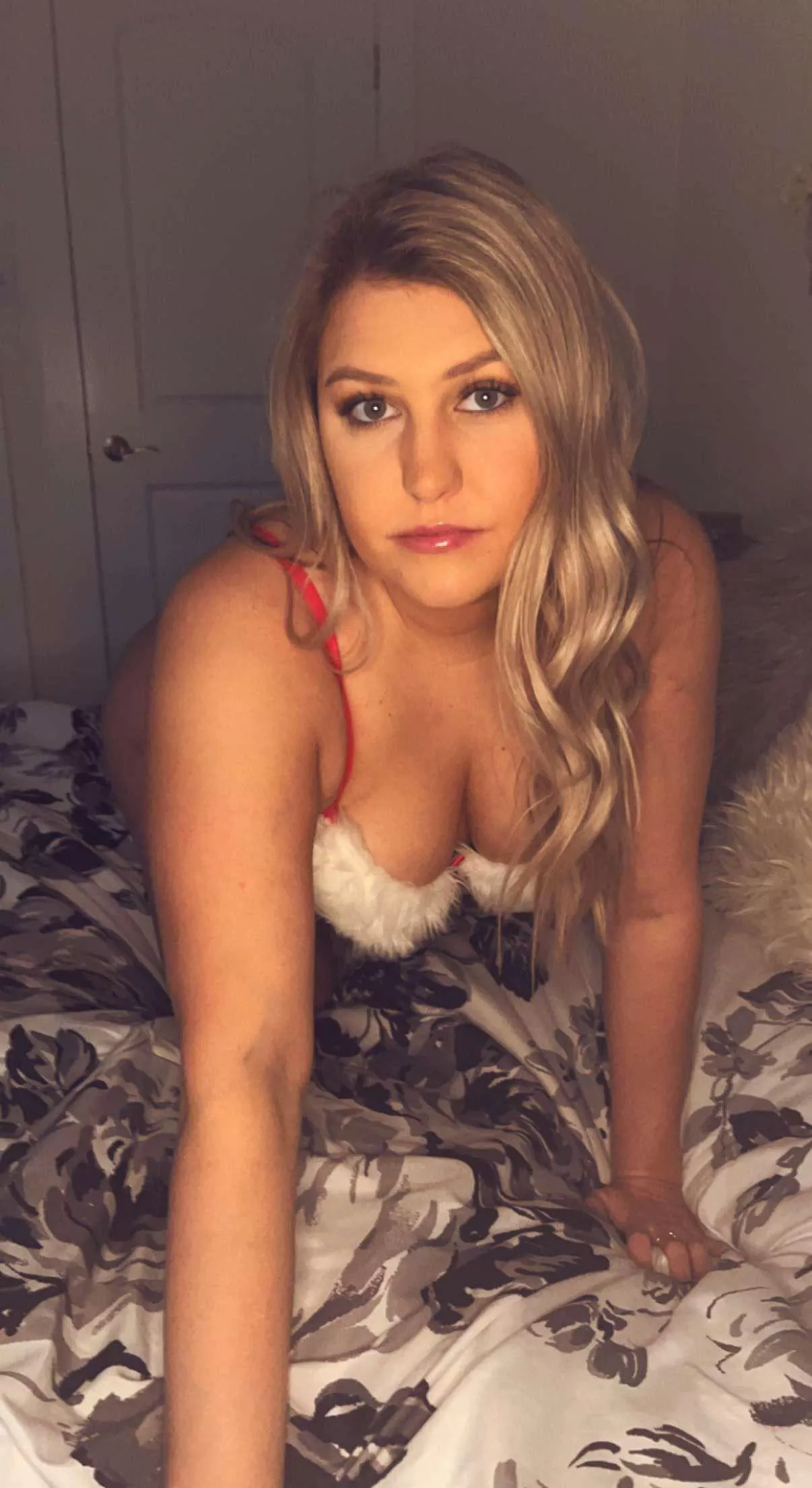 Who wants to play? The hubbys away. 😉 I’m Santa’s little slut.