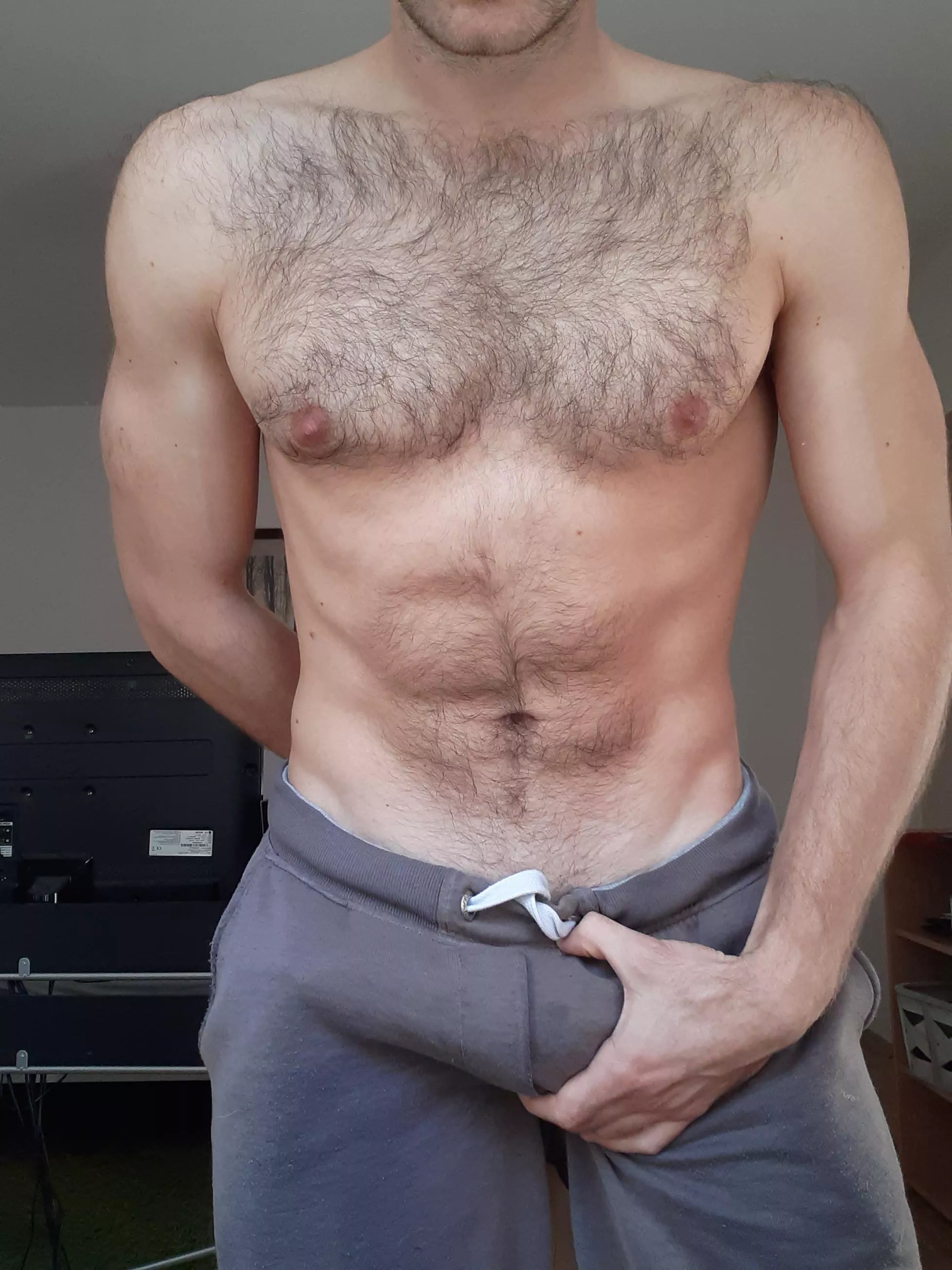 Who wants to put hands on this?🥵