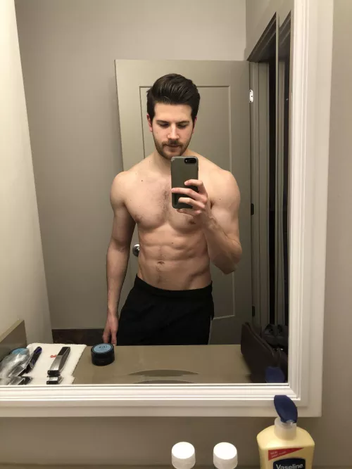 Who wants to see a little more? 😏