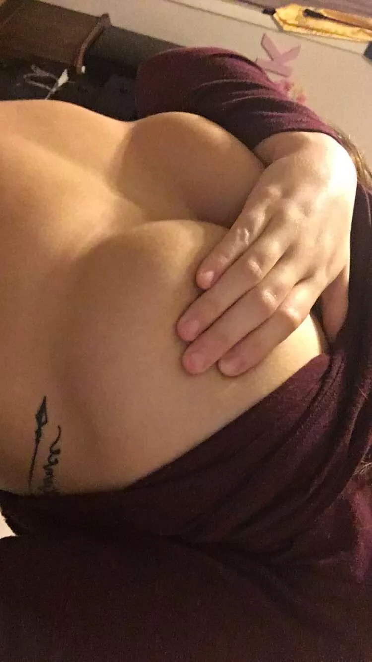 Who wants to see some nipples? Who wants to see some nipples?