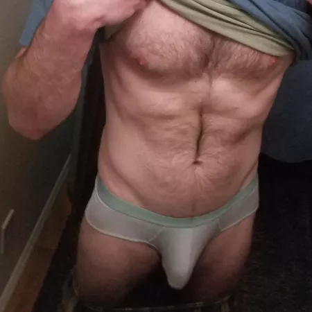 Who wants to see the back?!? ๐๐๐ ๐Upvotes make him growwww...๐ ๐คฉ see u in the comments...โบ