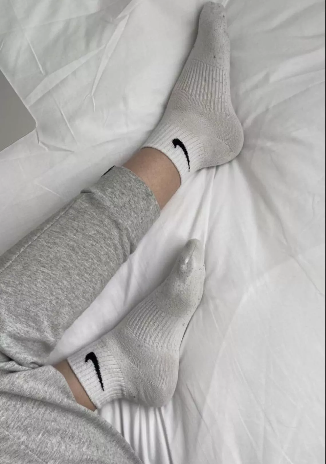 who wants to take off my socks with teeth and then suck on my toes? who wants to take off my socks with teeth and then suck on my toes?