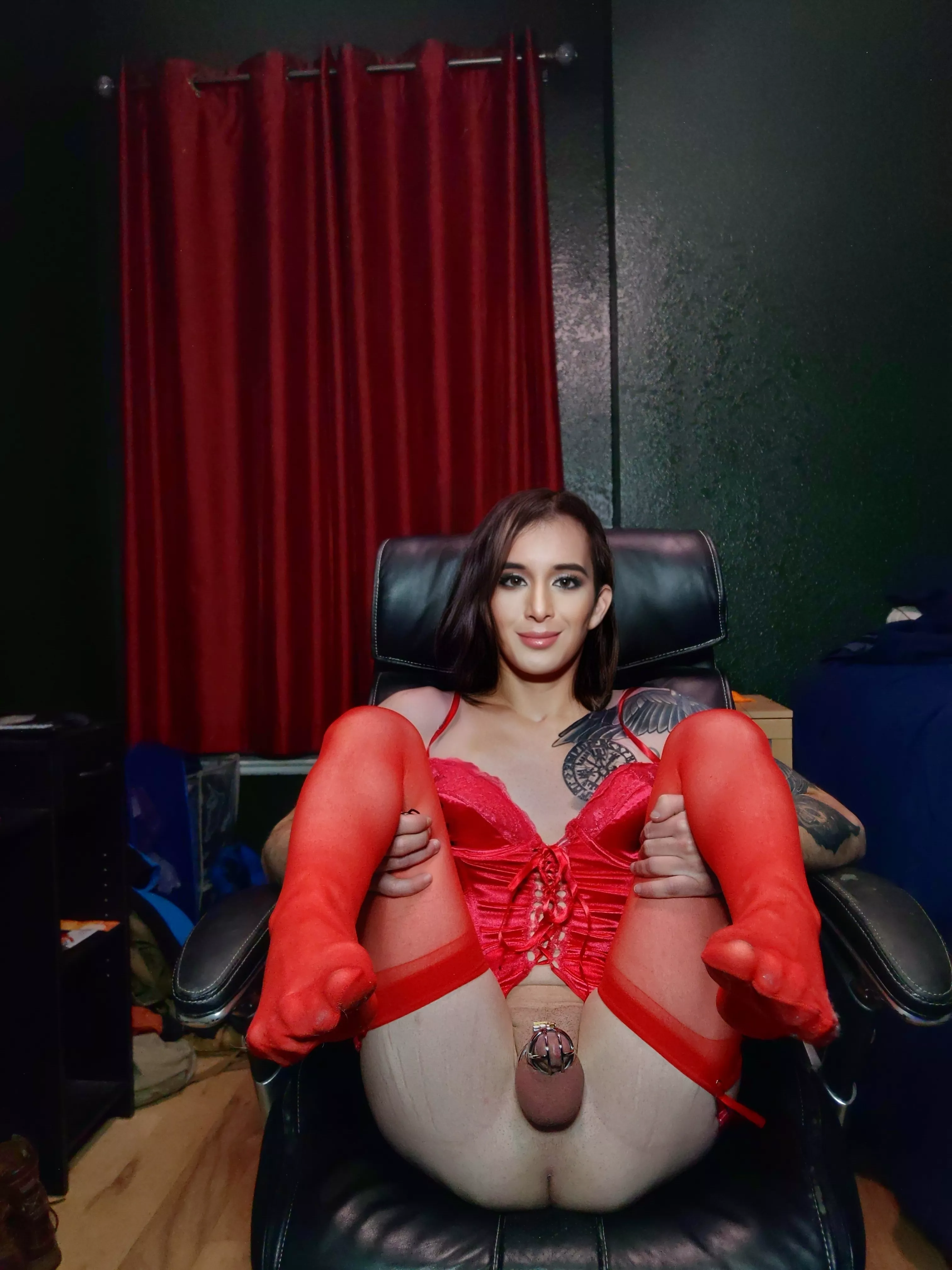 Who wants to treat me like a princess