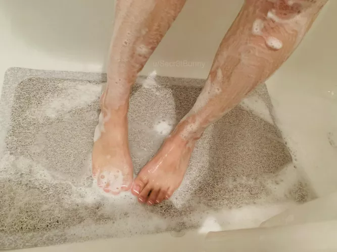 Who will scrub my toes? Who will scrub my toes?