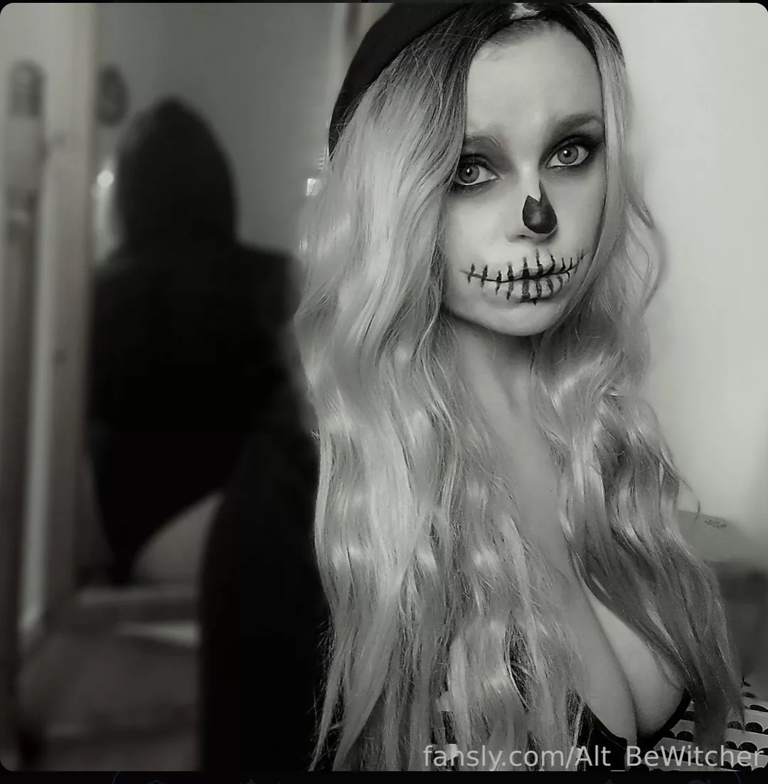 Who wishes it was Halloween everyday 🖤 Who wishes it was Halloween everyday 🖤