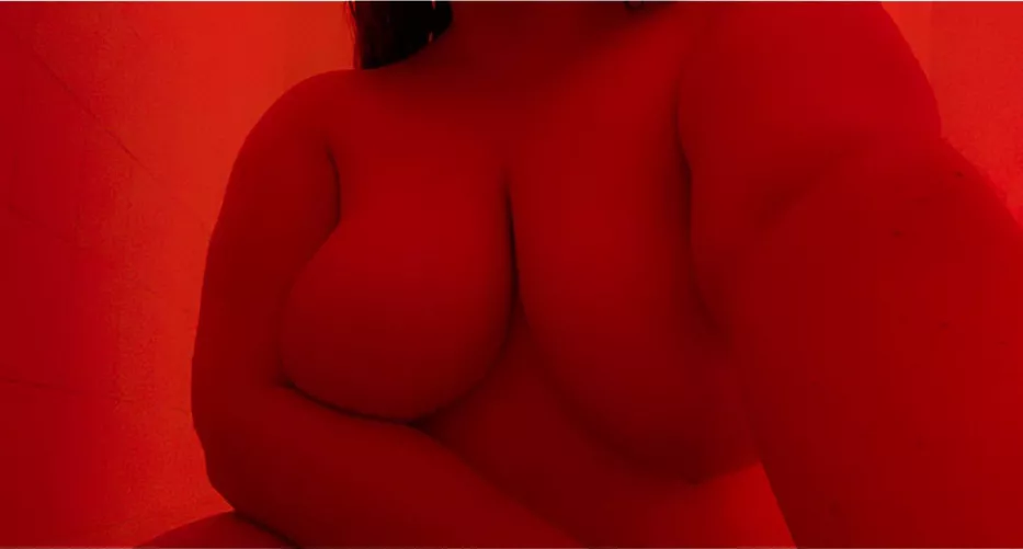 Who would like to come join in this shower?