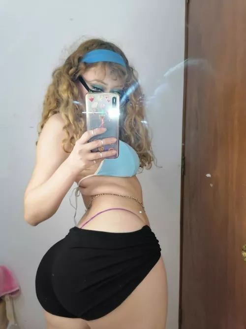 who would like to give me a hug?