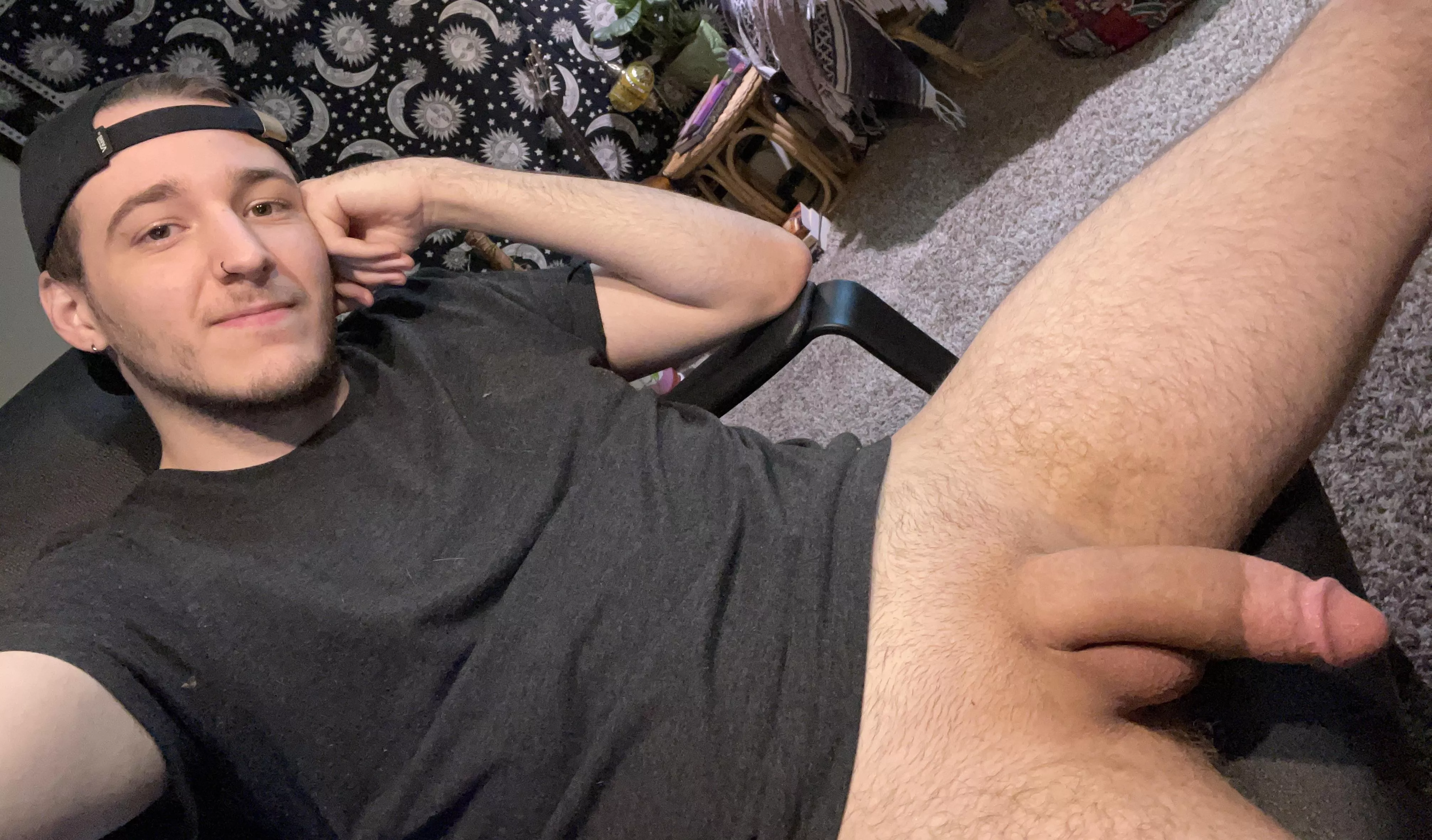 who would suck my cock from under my desk?