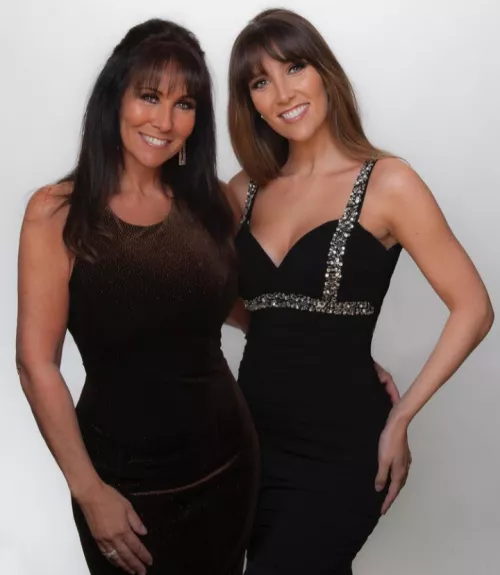 Who would you rather fuck, I'd go with the milf