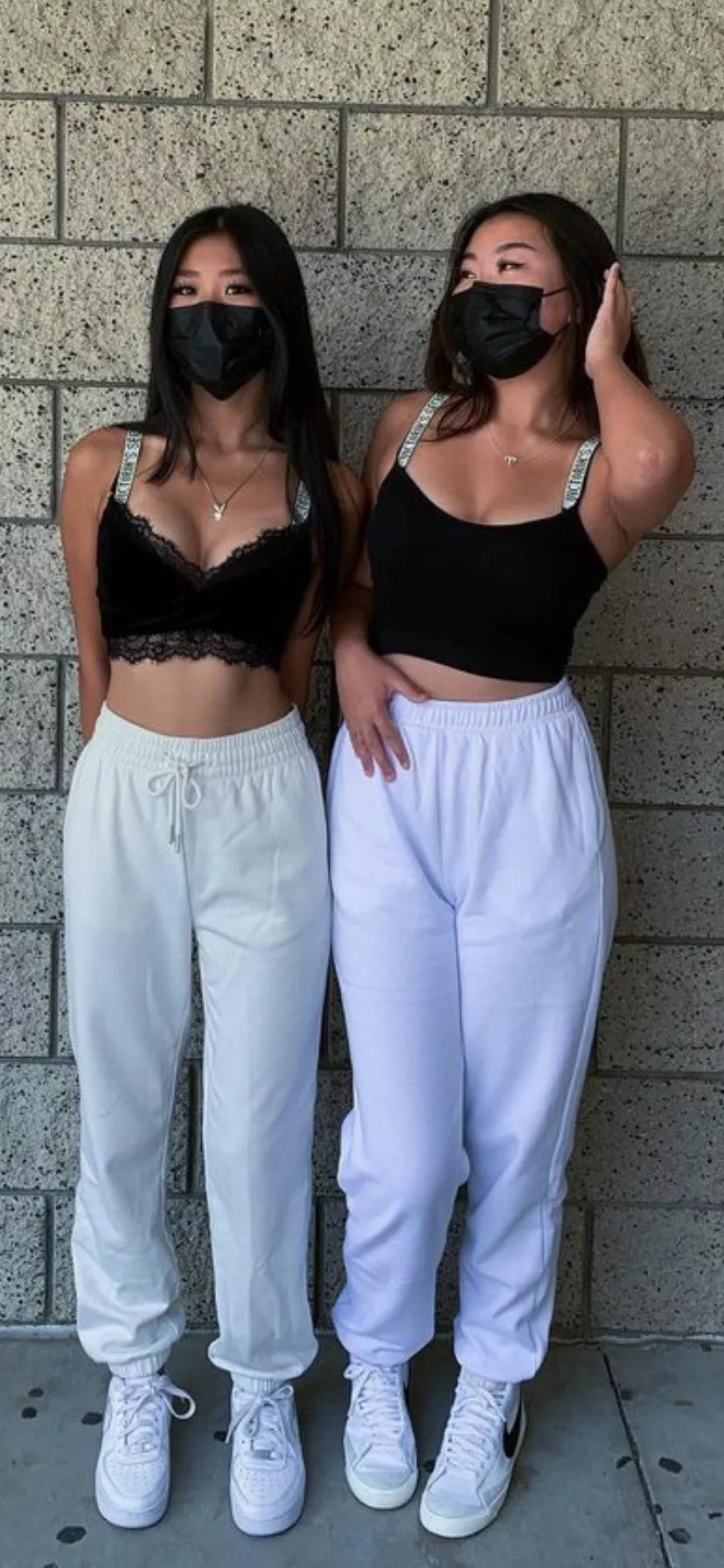 Who you smashing [2]