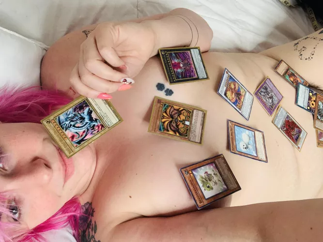 Whoever wins gets oral first 😍