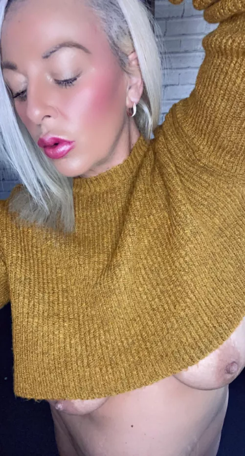Whoops my mature tits are here for u f46