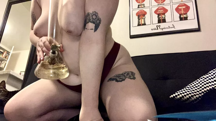 Who’s down [f]or a bowl? 🍃