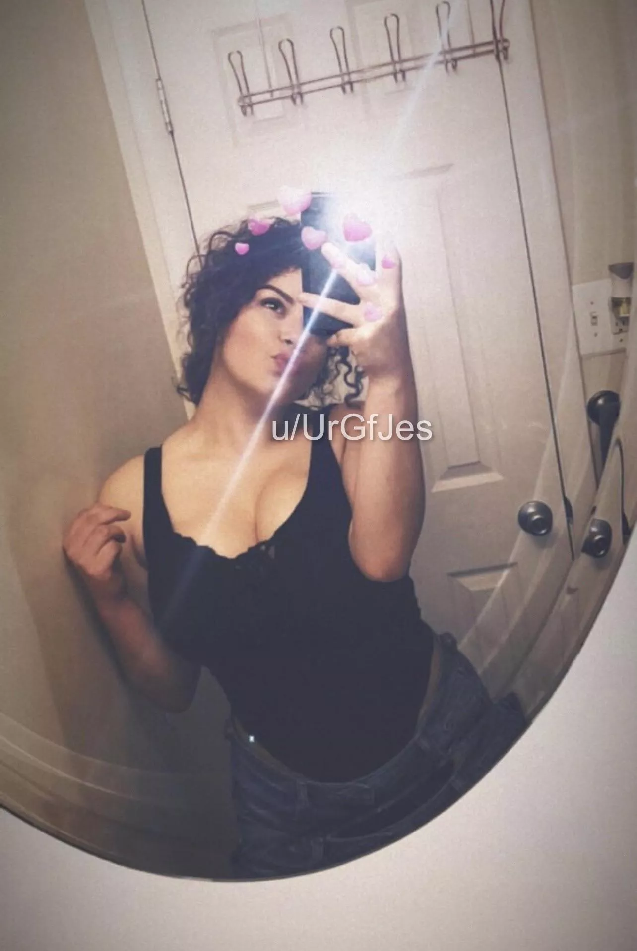 Who’s Gonna Be My Valentine 👀