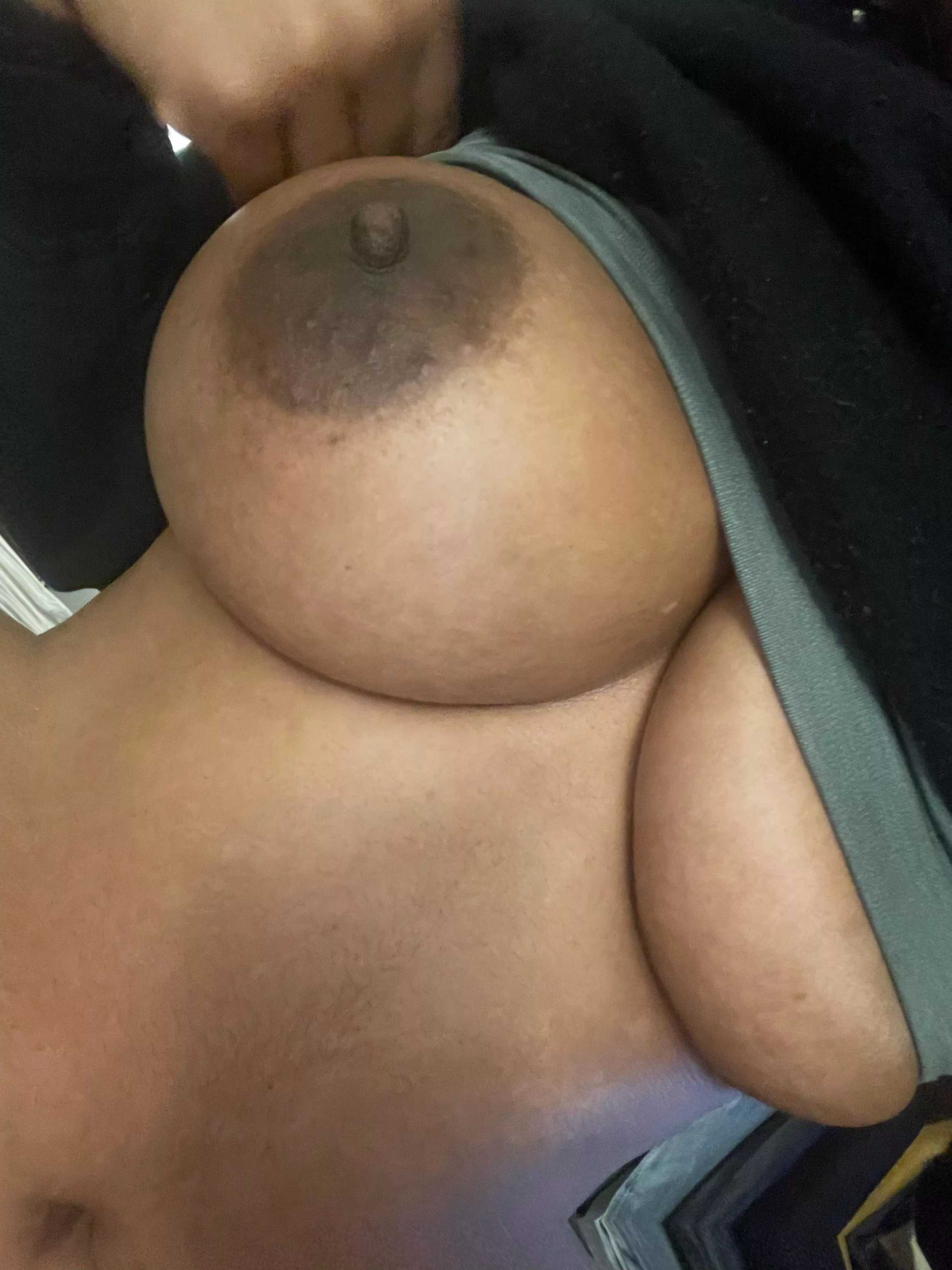 who’s gonna cum on them? 💦💦💦 who’s gonna cum on them? 💦💦💦