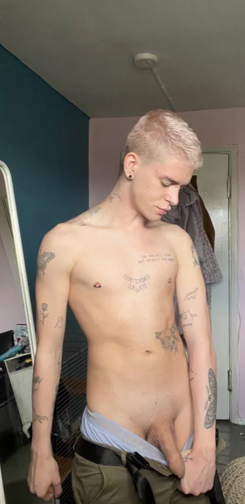 Whoโs gonna suck it then ? ๐๐