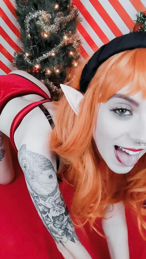 Who's Interested In My Goth Girl!