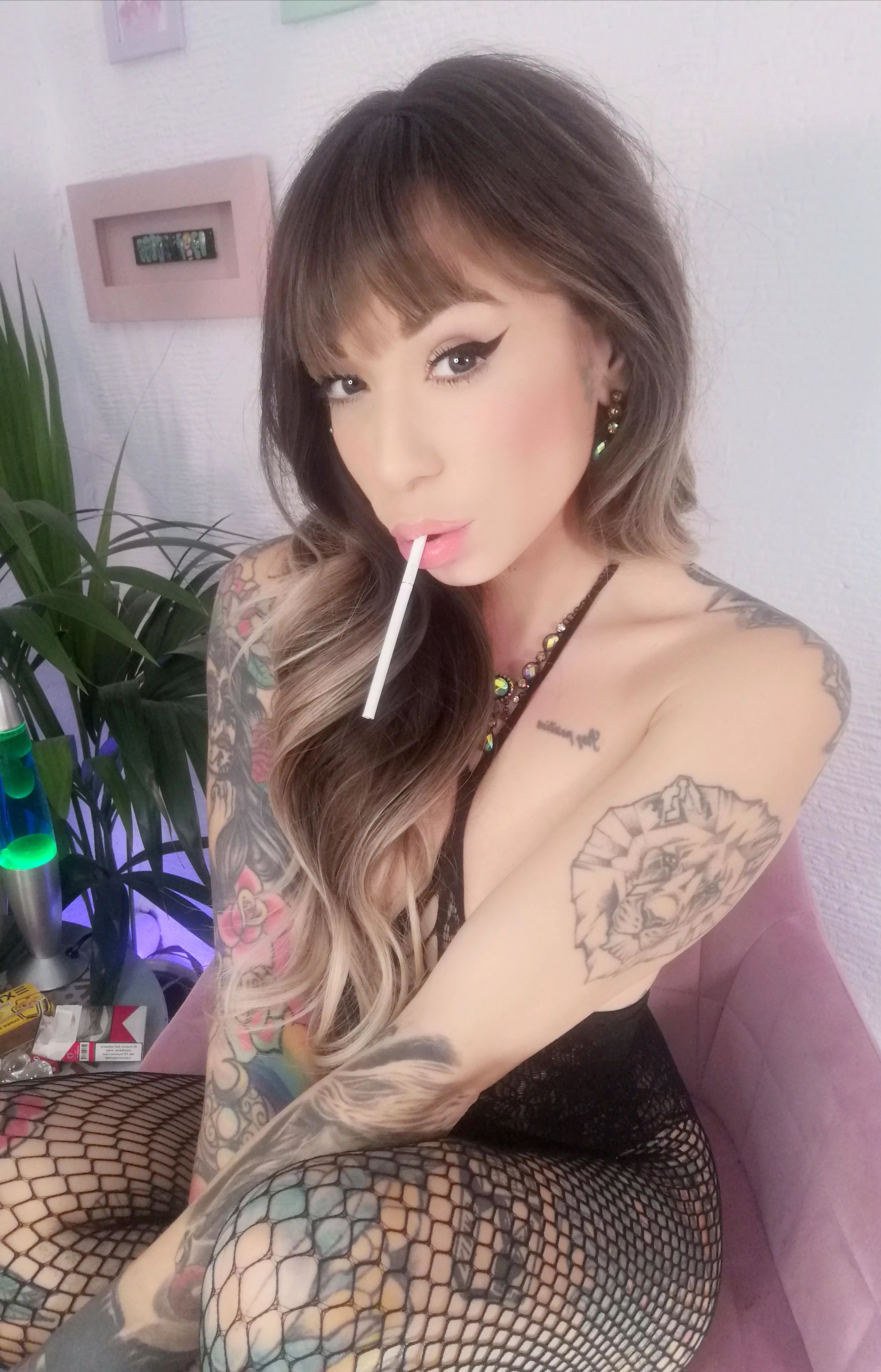 Who's lighting me up? Who's lighting me up?