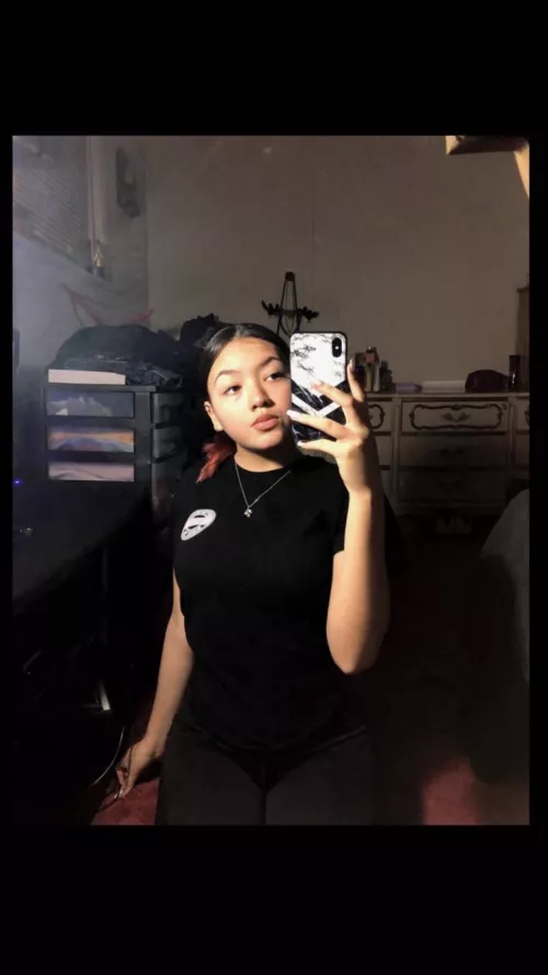 Whos stroking to me?😩