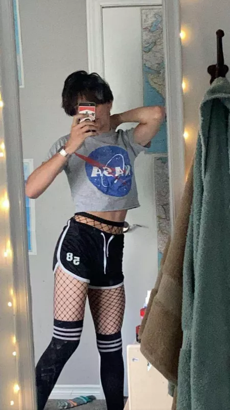 Who’s tryin to watch Shang-Chi with me🙄 Who’s tryin to watch Shang-Chi with me🙄