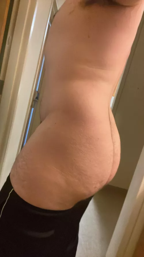 Who’s up rn Who’s up rn