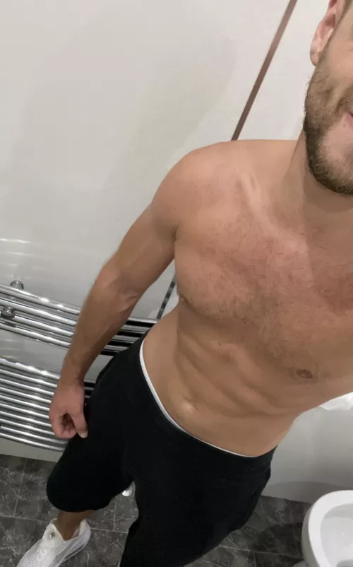 Who’s wants to have fun😜 follow my socials if your interested 😈 Who’s wants to have fun😜 follow my socials if your interested 😈