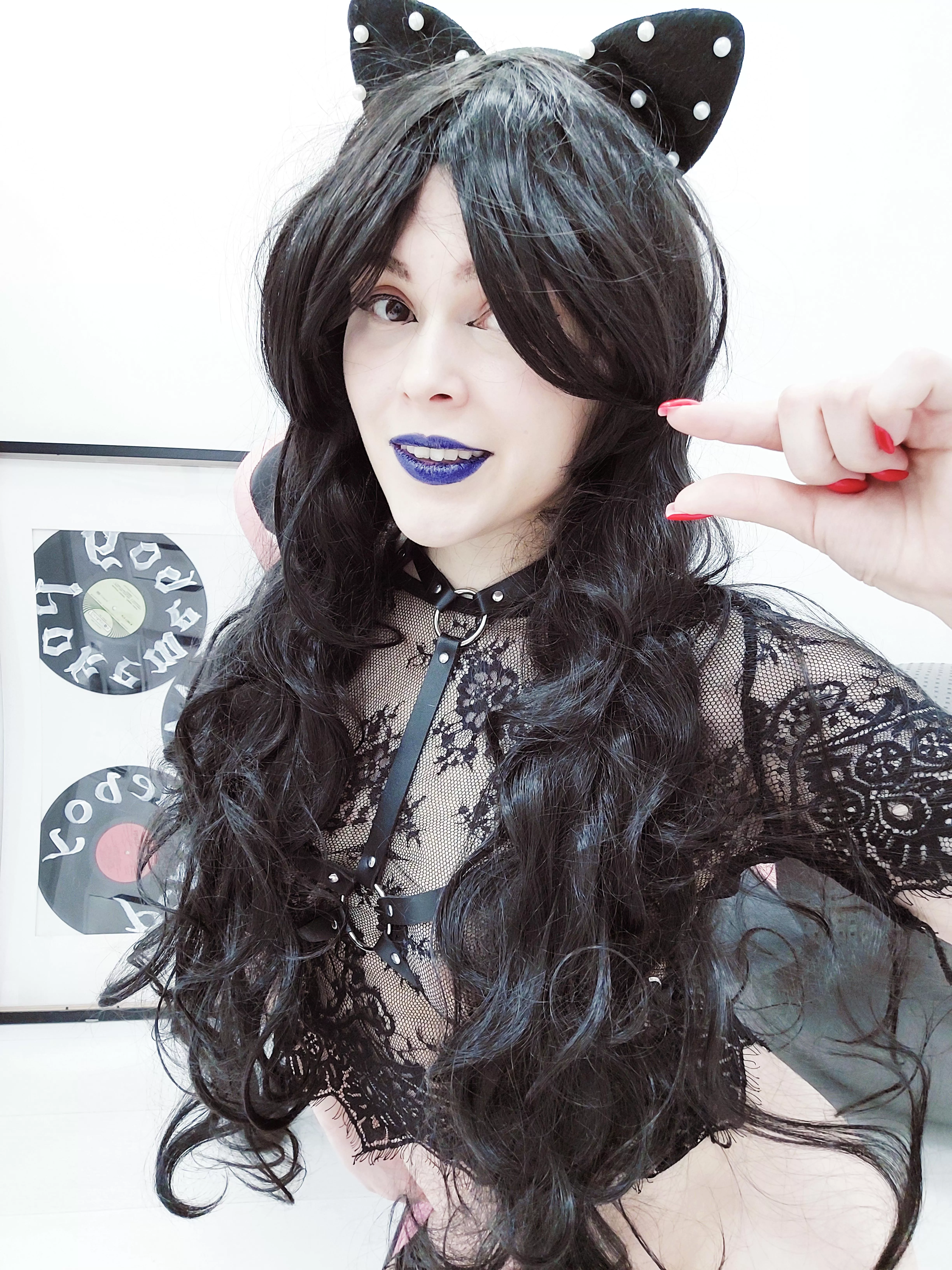 Why are you sooooo small? Thats not even [f]unny!