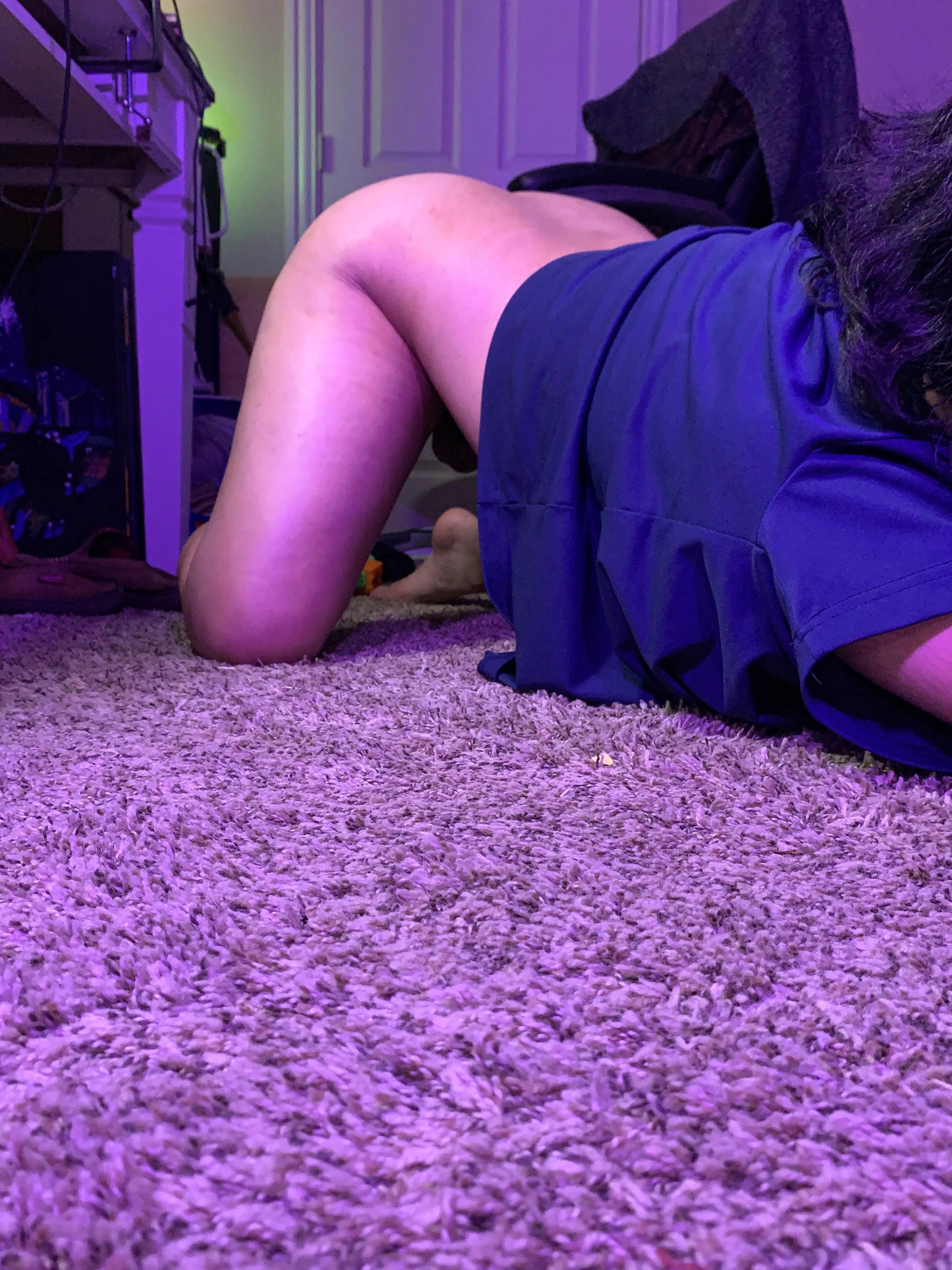 Why donโt you cum enjoy the view? Why donโt you cum enjoy the view?