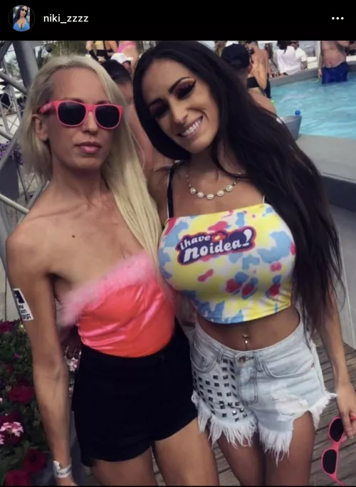 Why isnβt the blonde smiling?
