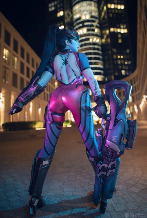 Widowmaker (Overwatch) by Mikomi Hokina