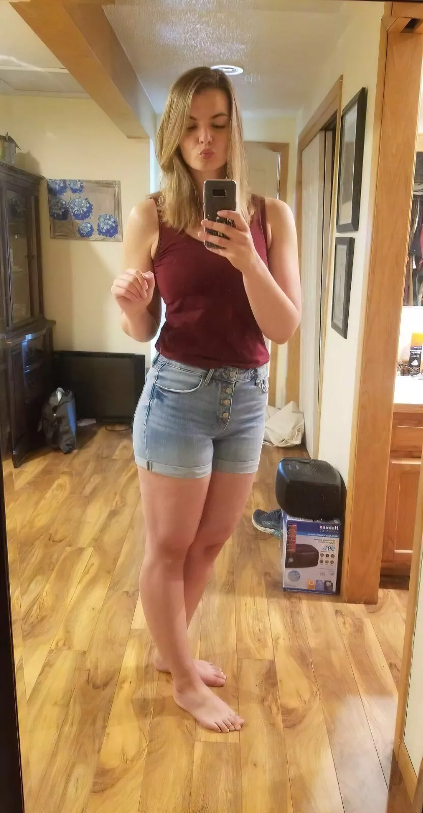 Wife for wife/gf. Send sample and be willing to verify. Kik: random_user_name_x Wife for wife/gf. Send sample and be willing to verify. Kik: random_user_name_x