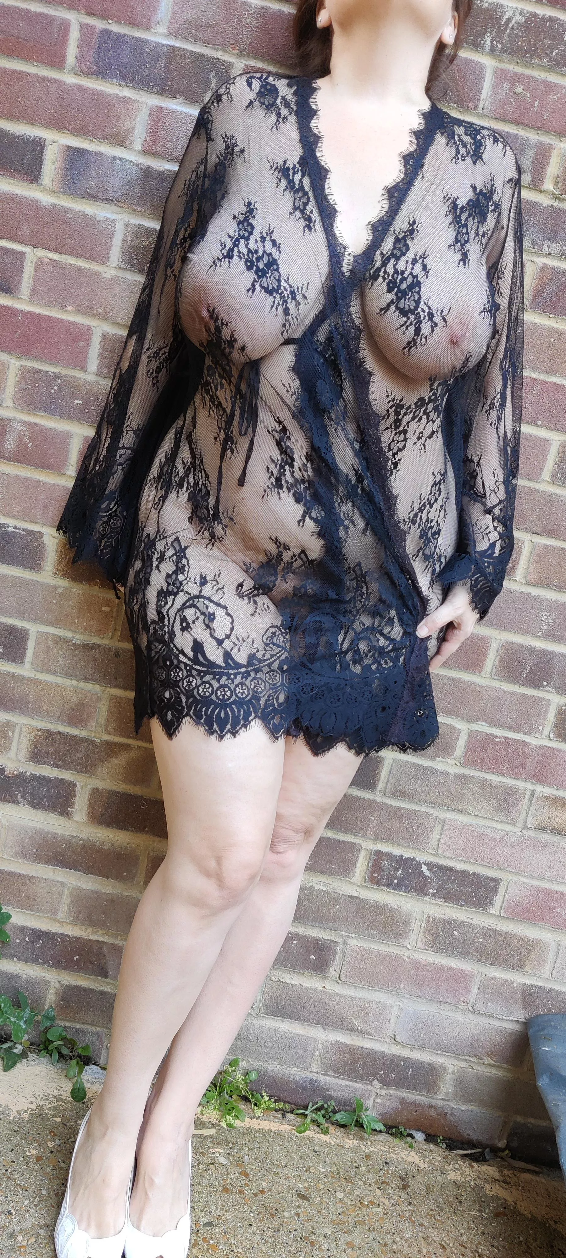 Wife loves a bit of lace .. but not as much as she has loved chatting to other mature big breasted woman today š Wife loves a bit of lace .. but not as much as she has loved chatting to other mature big breasted woman today š