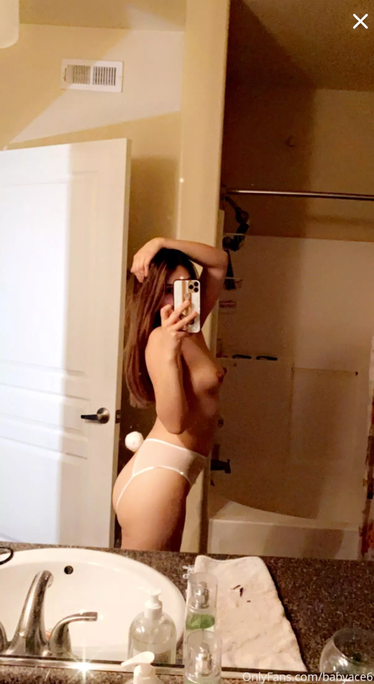 Wife sent me this while I was work, thought I’d share with you guys 🤫🥵 Wife sent me this while I was work, thought I’d share with you guys 🤫🥵