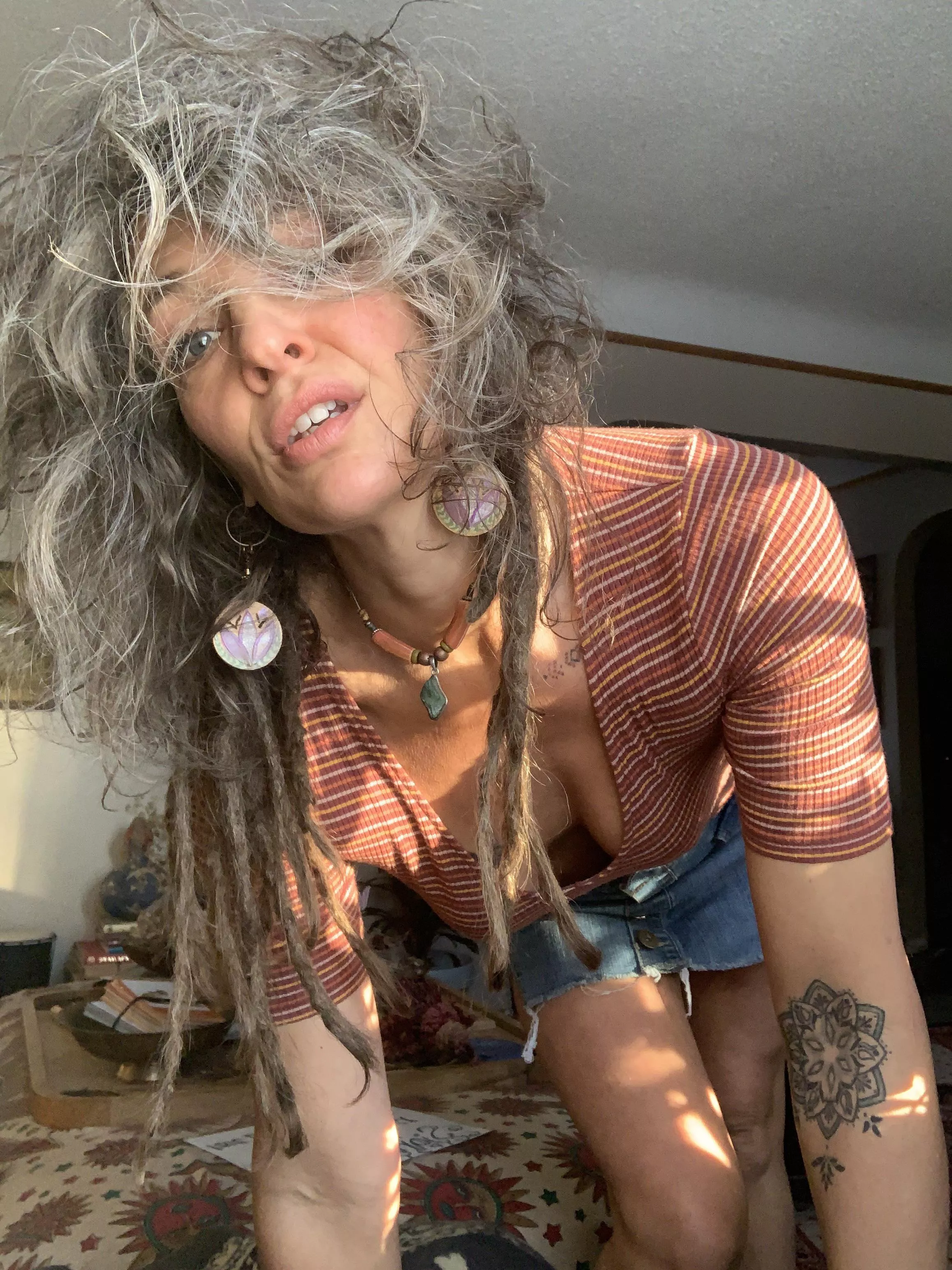 Wild manes runnin loose