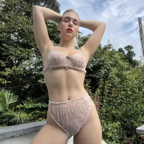 Will you be my Val… no wait armpit lover?