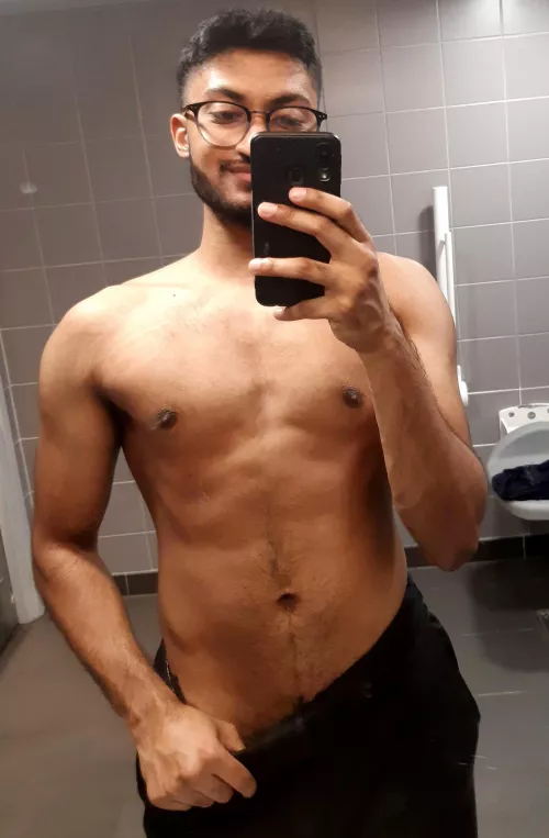 Will you be my Valentine, random internet stranger? :)