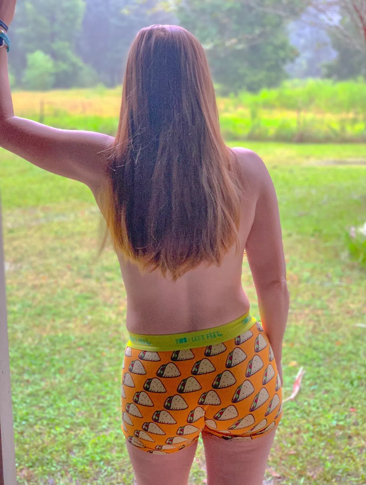 Will you cum get wet with me in the rain? π Will you cum get wet with me in the rain? π