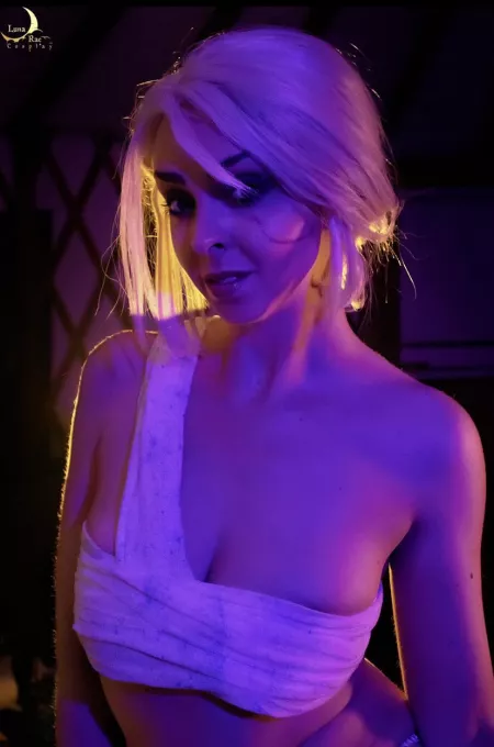Will you help Ciri change her bandages? Ciri cosplay by LunaRaeCosplay Will you help Ciri change her bandages? Ciri cosplay by LunaRaeCosplay