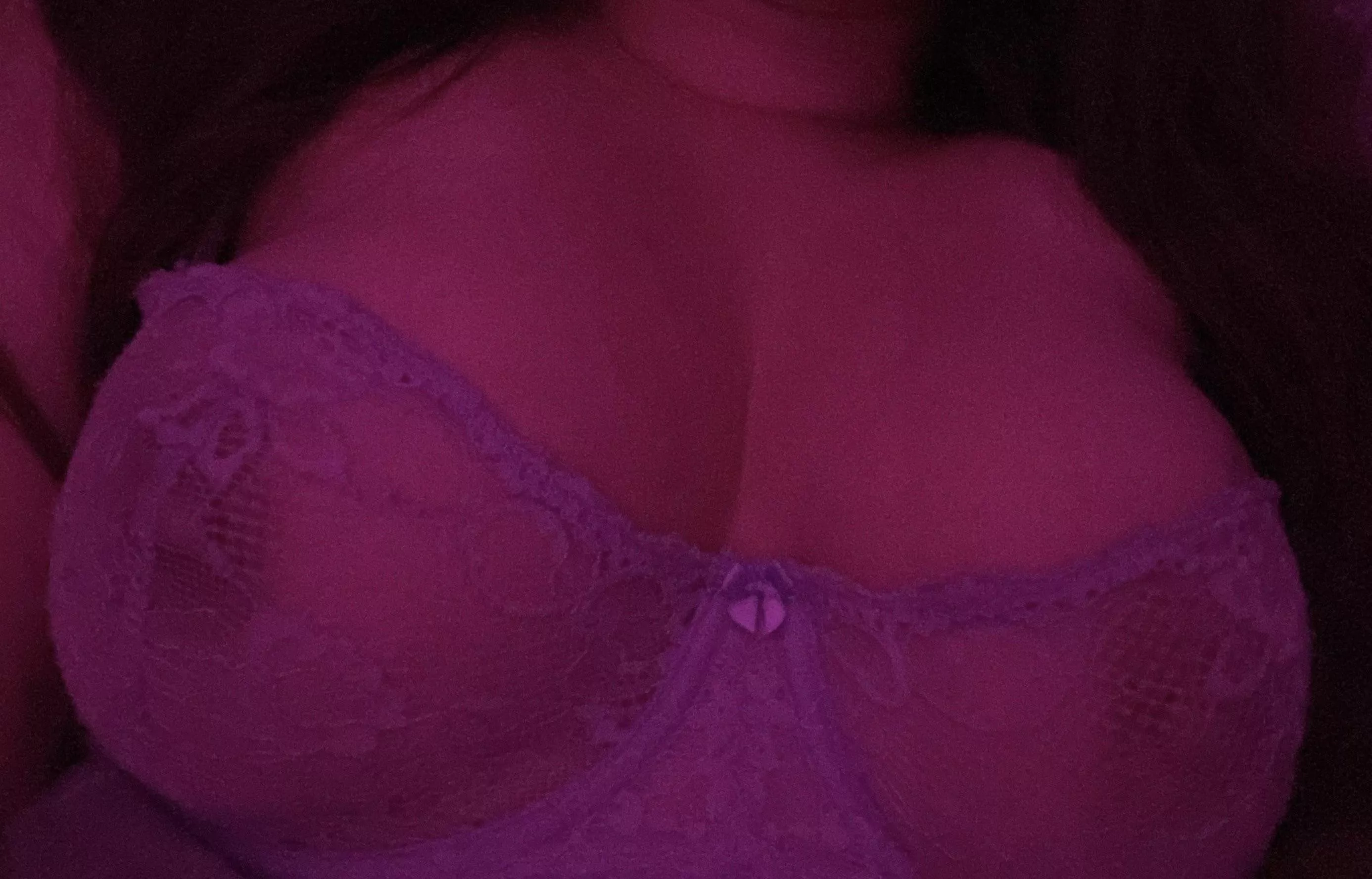 Will you suck my tits please? 🥺