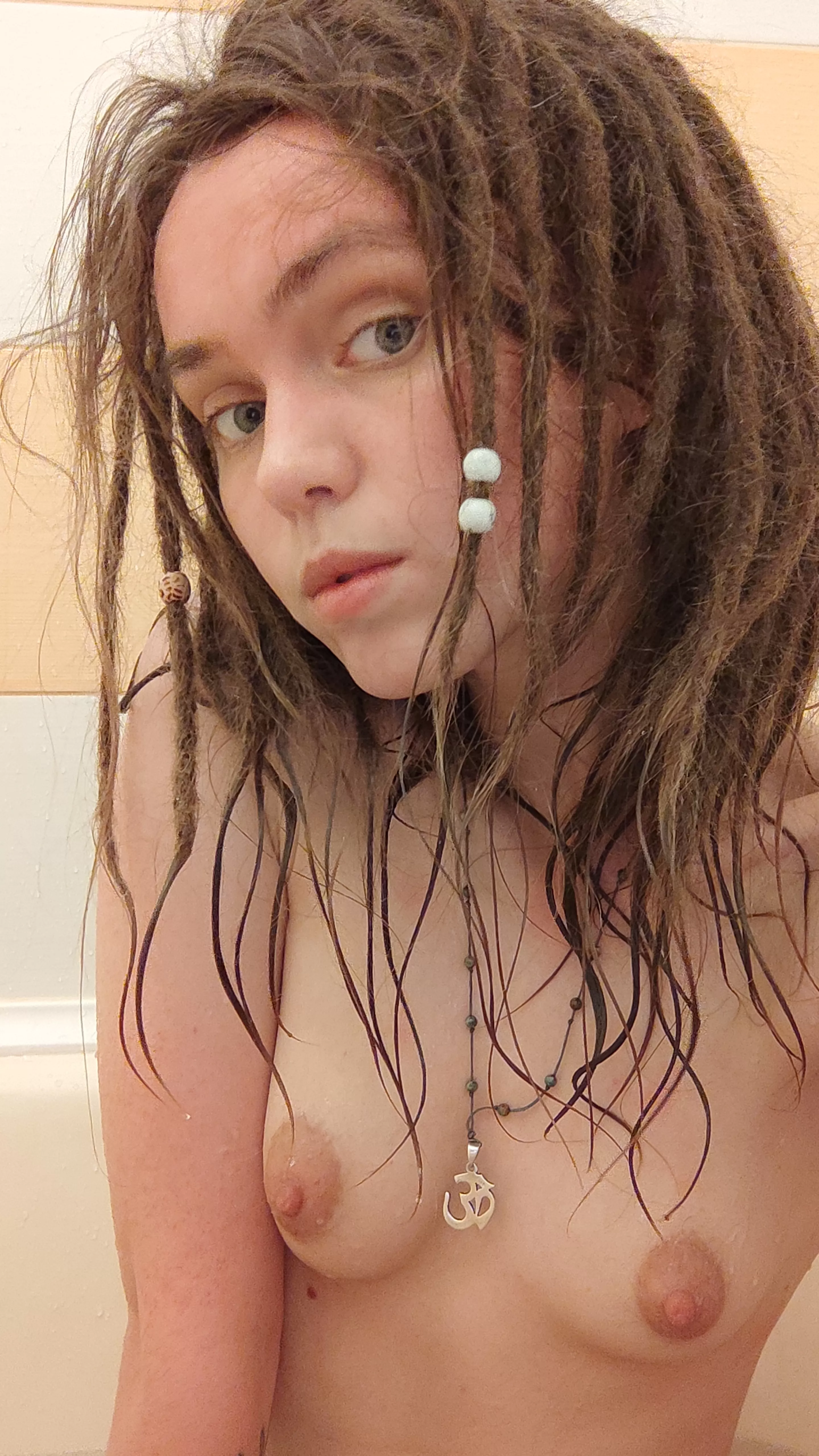 will you take a bathroom with me? will you take a bathroom with me?