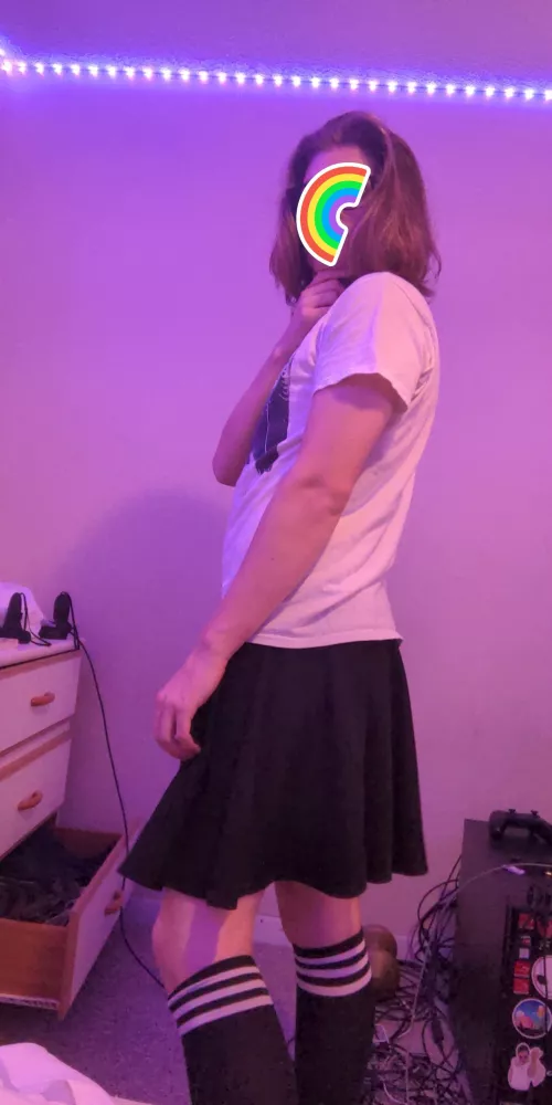 Wish I had more fem clothing but I broke