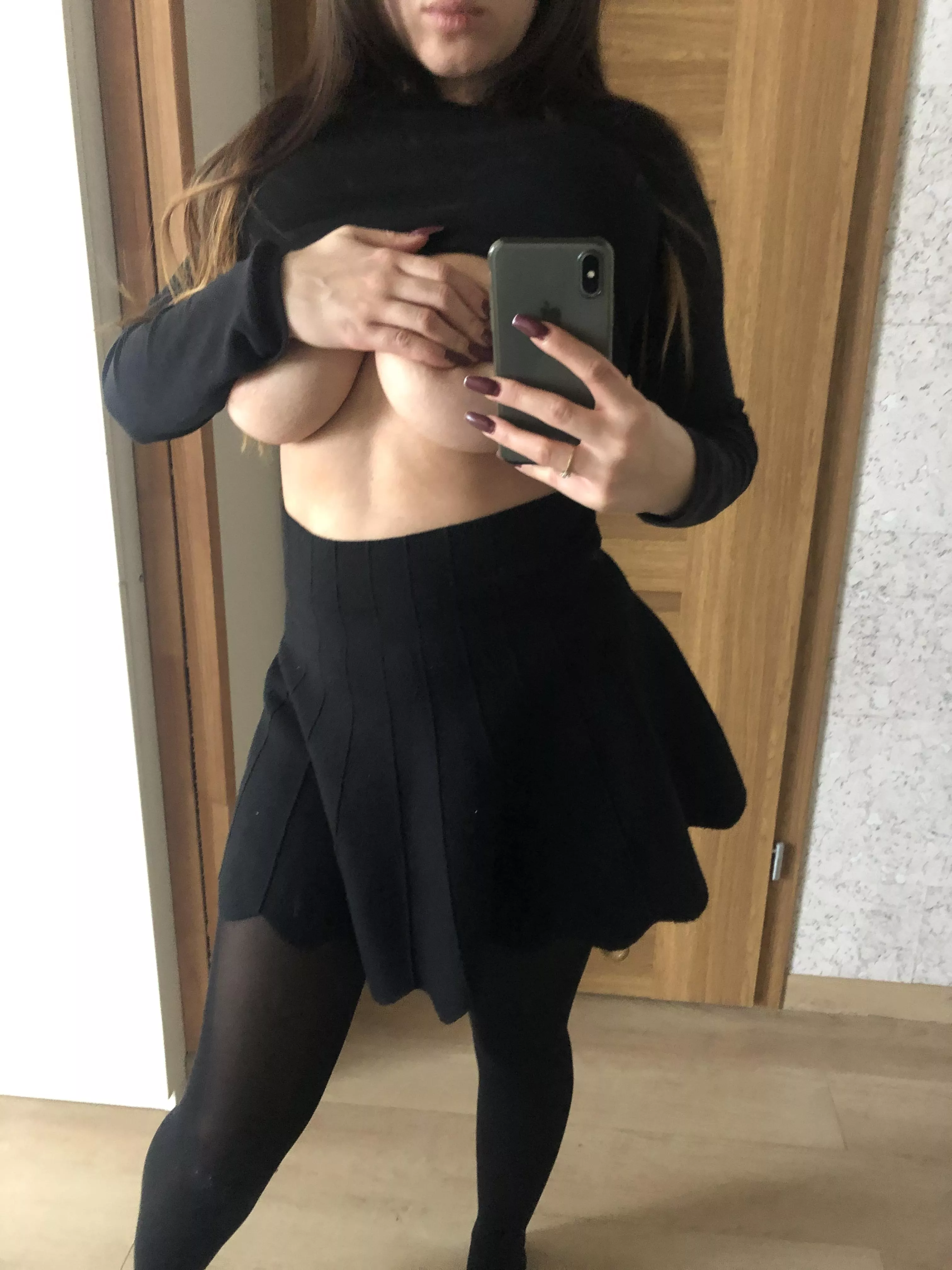 Wish someone was here to squeeze these for me