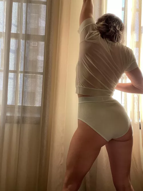 Wish you were my neighbor? (F) Wish you were my neighbor? (F)
